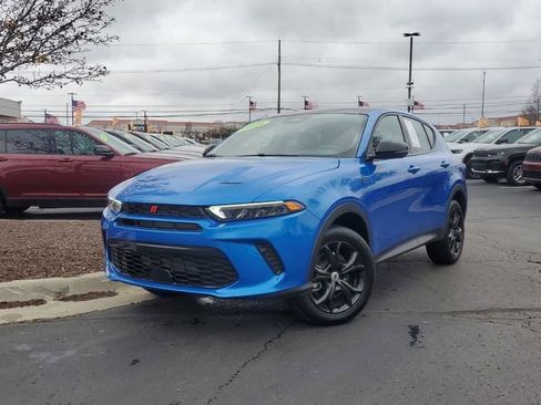 Certified 2024 Dodge Hornet GT w/ GT Blacktop Package image 34