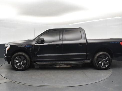 Used 2024 Ford F150 Lightning Lariat image 5