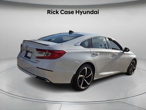 Used 2021 Honda Accord Sport image 7