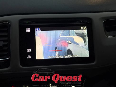 Used 2017 Honda HR-V EX image 34