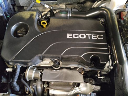 Used 2022 Chevrolet Equinox LT FWD image 30