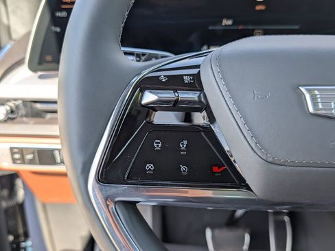 New 2026 Cadillac Vistiq Sport AWD/4WD image 22