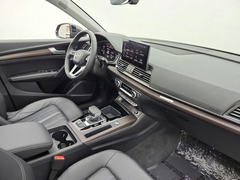 Used 2023 Audi Q5 2.0T Premium Plus w/ Premium Plus Package AWD/4WD image 30