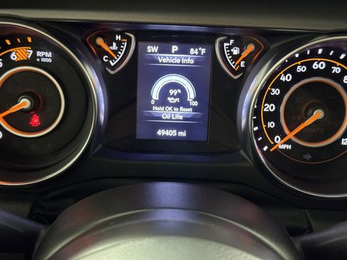 Used 2023 Jeep Wrangler Sport AWD/4WD image 17