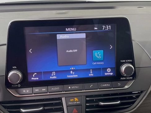 New 2026 Nissan Altima 2.5 SV FWD image 9