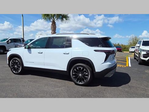 New 2026 Chevrolet Traverse LT w/ Sun and Wheel Package image 21