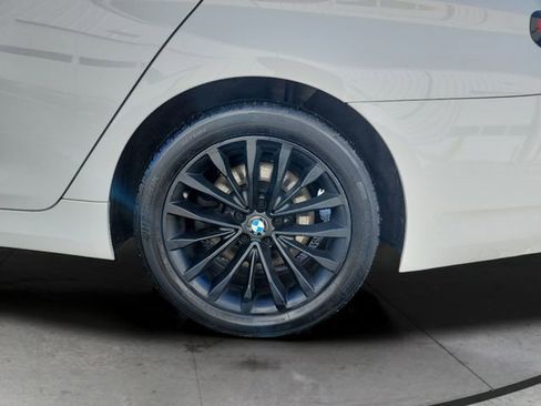 Used 2021 BMW 530i w/ Convenience Package image 29