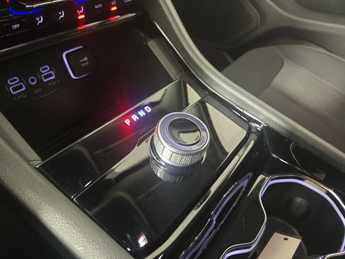 Certified 2023 Jeep Grand Cherokee L Laredo image 24