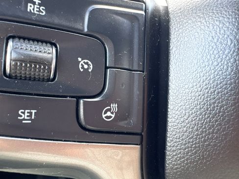 Used 2019 Chevrolet Silverado 1500 RST w/ True North Edition AWD/4WD image 24