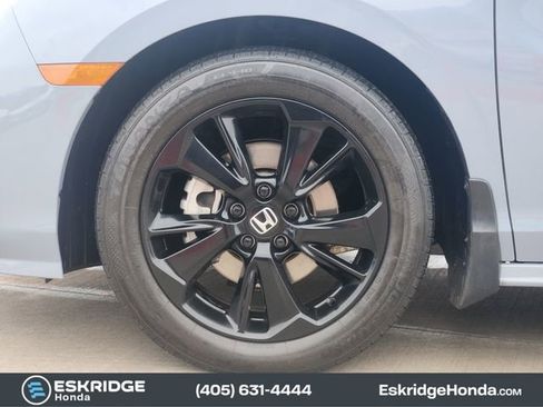 Used 2023 Honda Odyssey Sport image 13