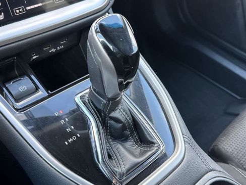 Used 2022 Subaru Outback Premium image 28