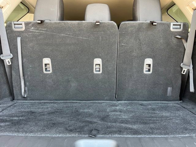 Certified 2025 Nissan Pathfinder SV FWD image 18
