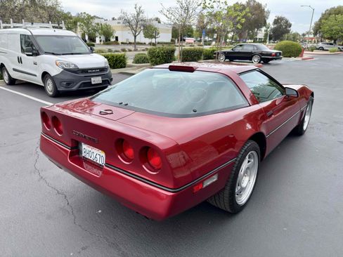 Used 1990 Chevrolet Corvette Coupe image 13