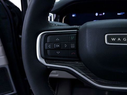 Used 2022 Jeep Wagoneer Series III w/ Premium Group I image 31