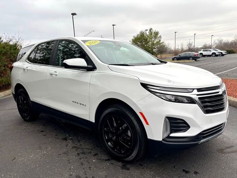 Used 2024 Chevrolet Equinox LT w/ LPO, Floor Liner Package image 8