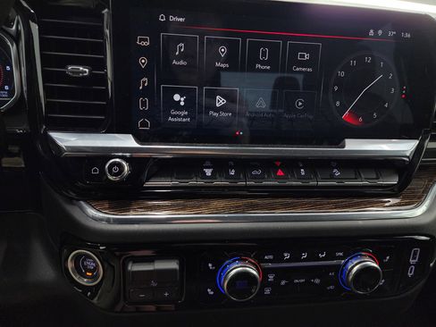 Used 2024 GMC Sierra 2500 SLE w/ SLE Value Package; image 49