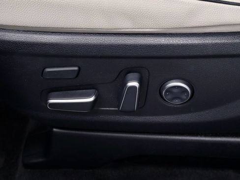 Used 2025 Hyundai Palisade Limited AWD/4WD image 26