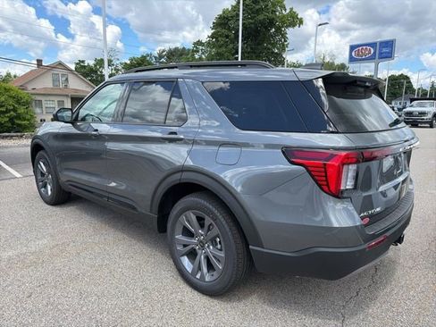 New 2026 Ford Explorer Active w/ Active Comfort Package AWD/4WD image 5