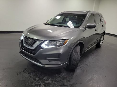 Used 2020 Nissan Rogue S AWD/4WD image 5