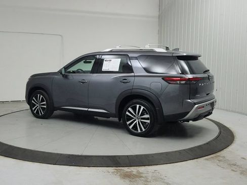 Used 2025 Nissan Pathfinder Platinum w/ Cargo Package FWD image 6