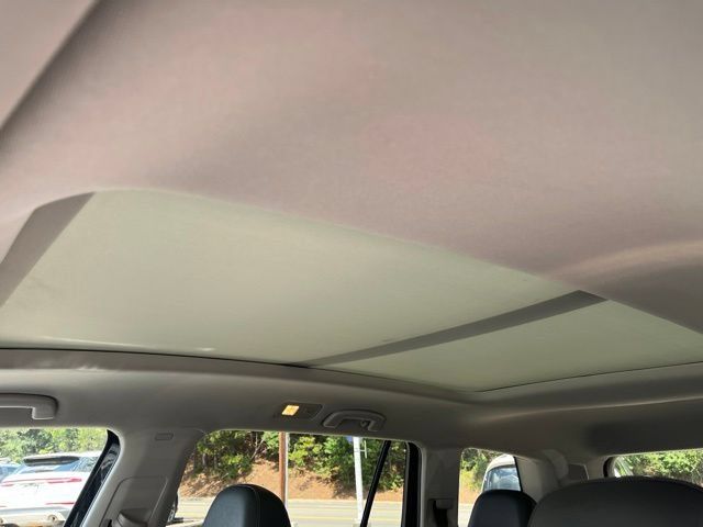 Used 2019 Volkswagen Atlas SEL Premium AWD/4WD image 11