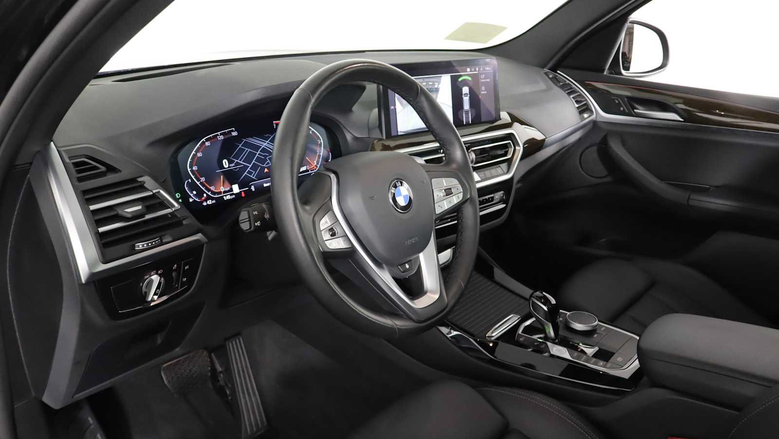 Used 2024 BMW X3 xDrive30i w/ Premium Package w/ZPA AWD/4WD image 12