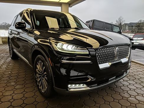 Used 2021 Lincoln Aviator Reserve w/ Equipment Group 201A image 3