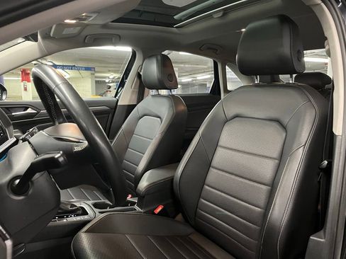 Used 2021 Volkswagen Jetta SEL image 17