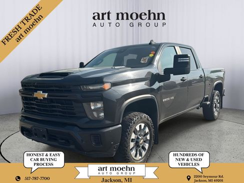 Used 2024 Chevrolet Silverado 2500 Custom w/ Custom Value Package AWD/4WD image 1