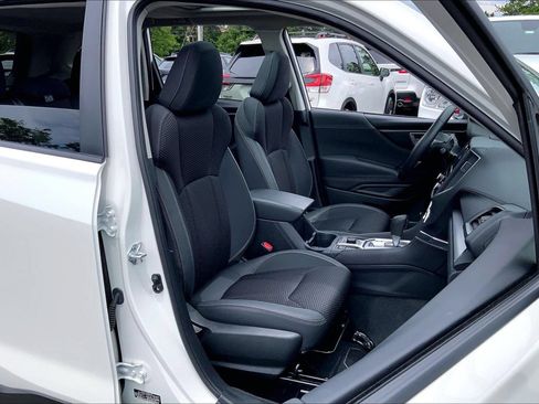 Certified 2024 Subaru Forester Premium AWD/4WD image 7