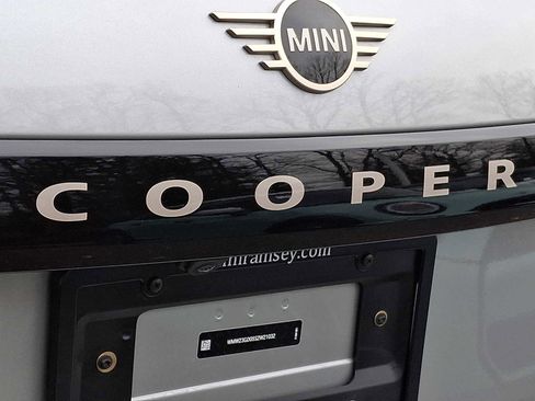 Certified 2025 MINI Cooper S image 29