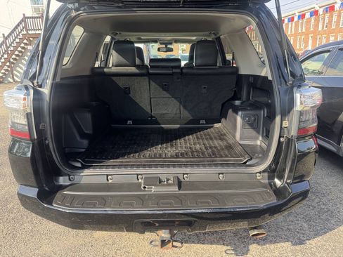 Used 2016 Toyota 4Runner SR5 Premium AWD/4WD image 8