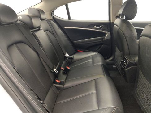 Used 2020 Genesis G70 2.0T RWD image 19