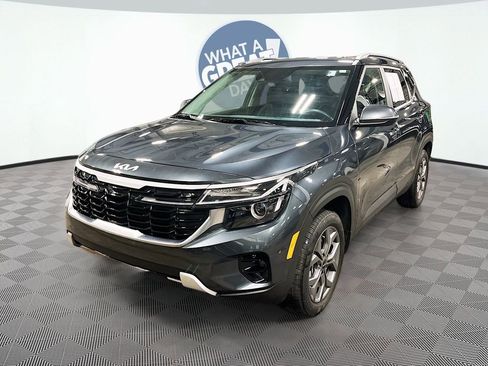 Certified 2024 Kia Seltos S AWD/4WD image 1