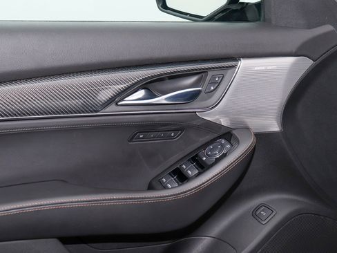 Used 2022 Cadillac CT5 Sport image 10