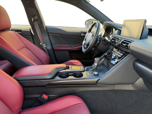 Used 2025 Lexus IS 300 F Sport image 14