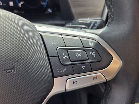 Used 2025 Volkswagen Atlas SEL Premium R-Line AWD/4WD image 24
