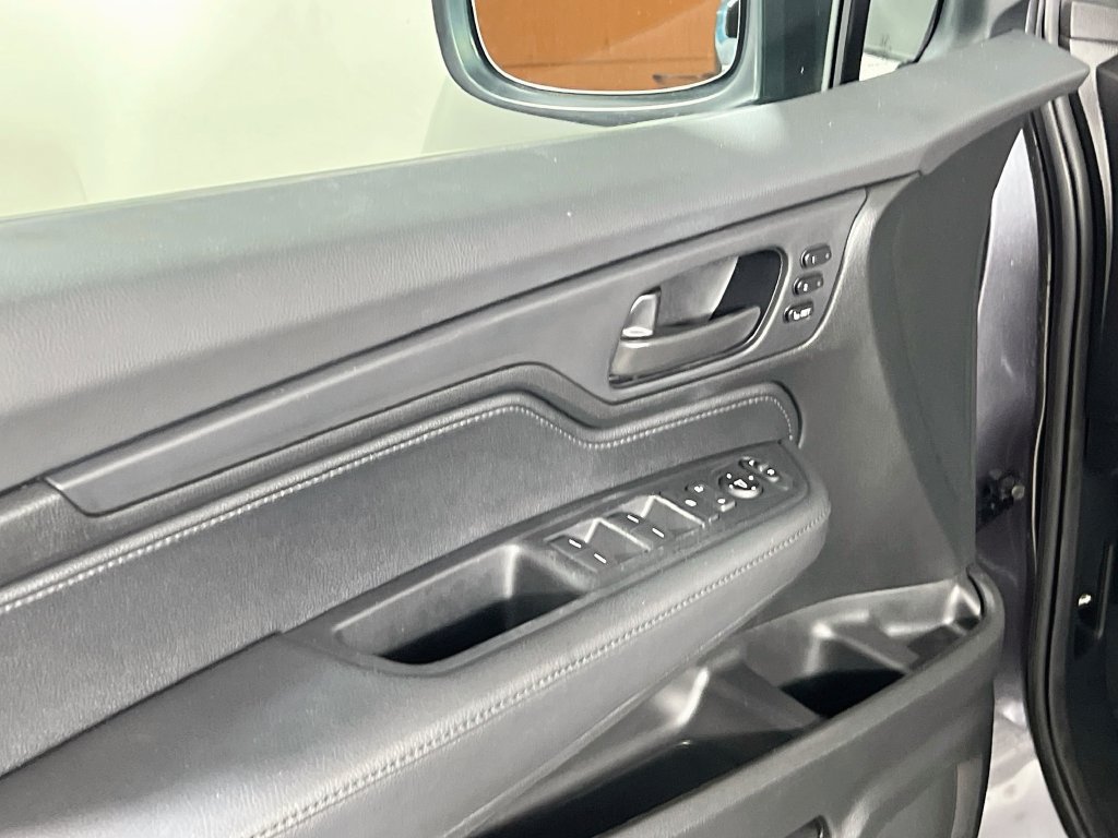 Used 2024 Honda Odyssey EX-L image 14