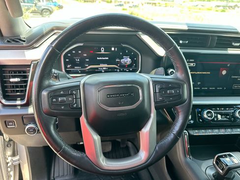 Used 2022 GMC Sierra 1500 Denali w/ Technology Package RWD image 14