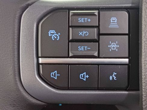 Used 2025 Ford F150 XLT w/ Equipment Group 303A High AWD/4WD image 34
