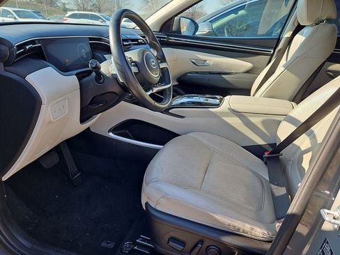 Used 2024 Hyundai Tucson Limited image 17