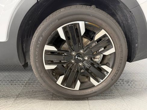 Used 2024 Kia Telluride SX Prestige image 7