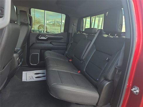 Used 2025 Chevrolet Silverado 1500 LTZ AWD/4WD image 36