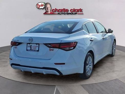 Certified 2025 Nissan Sentra S image 5