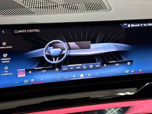 Used 2026 BMW i5 eDrive40 w/ Premium Package image 25