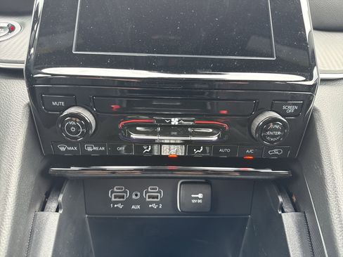 New 2025 Jeep Grand Cherokee L Laredo w/ Trailer Tow Package image 19