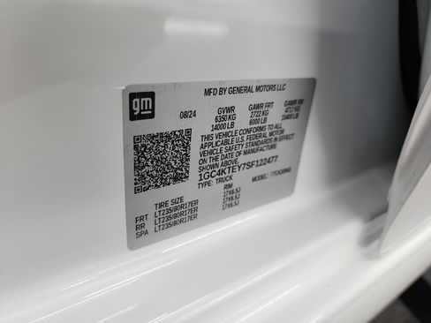 Used 2025 Chevrolet Silverado 3500 LT w/ All Star Edition image 61