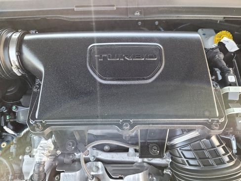 Used 2024 Dodge Hornet GT AWD/4WD image 30