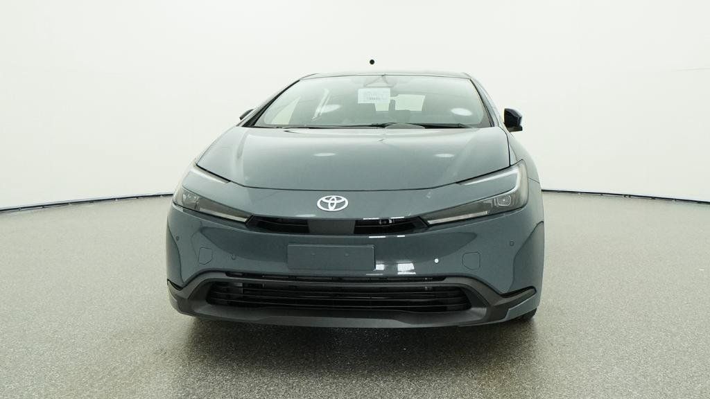 New 2026 Toyota Prius LE FWD image 18