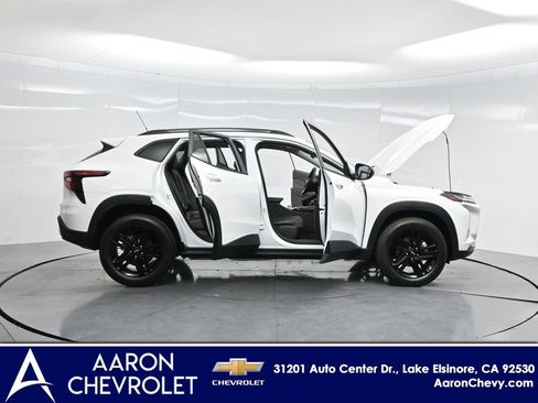 New 2026 Chevrolet Trax ACTIV image 3